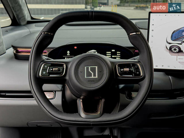 Білий Zeekr Mix, об'ємом двигуна 0 л та пробігом 1 тис. км за 46850 $, фото 24 на Automoto.ua