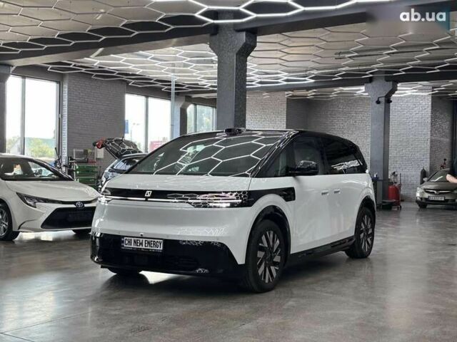 Zeekr Mix, объемом двигателя 0 л и пробегом 1 тыс. км за 38999 $, фото 13 на Automoto.ua