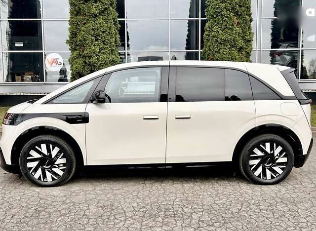 Zeekr Mix, объемом двигателя 0 л и пробегом 3 тыс. км за 46500 $, фото 11 на Automoto.ua