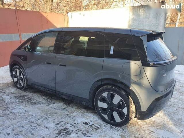 Zeekr Mix, объемом двигателя 0 л и пробегом 1 тыс. км за 48900 $, фото 4 на Automoto.ua