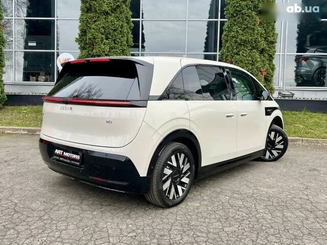 Zeekr Mix, объемом двигателя 0 л и пробегом 3 тыс. км за 46500 $, фото 4 на Automoto.ua