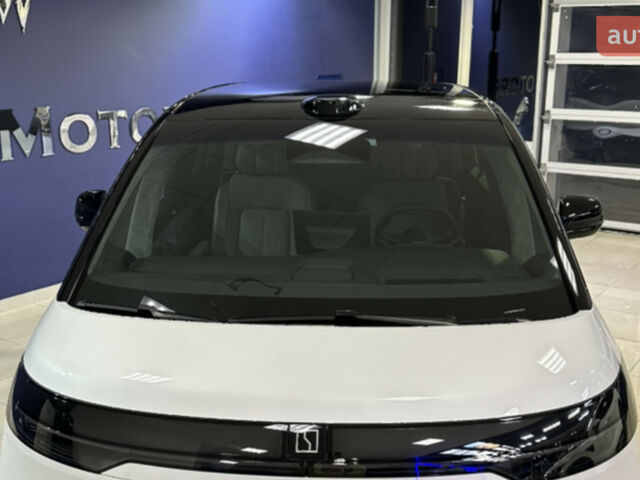 купить новое авто Zeekr Mix 2024 года от официального дилера Константин Фомичев Zeekr фото