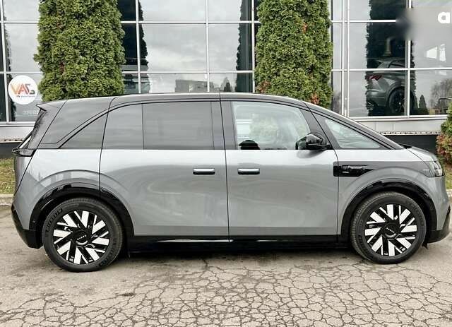 Zeekr Mix, объемом двигателя 0 л и пробегом 3 тыс. км за 46500 $, фото 4 на Automoto.ua