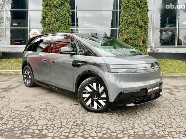 Zeekr Mix, объемом двигателя 0 л и пробегом 3 тыс. км за 46500 $, фото 3 на Automoto.ua