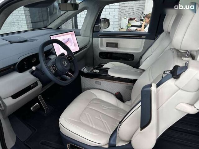 Zeekr Mix, объемом двигателя 0 л и пробегом 1 тыс. км за 38999 $, фото 16 на Automoto.ua