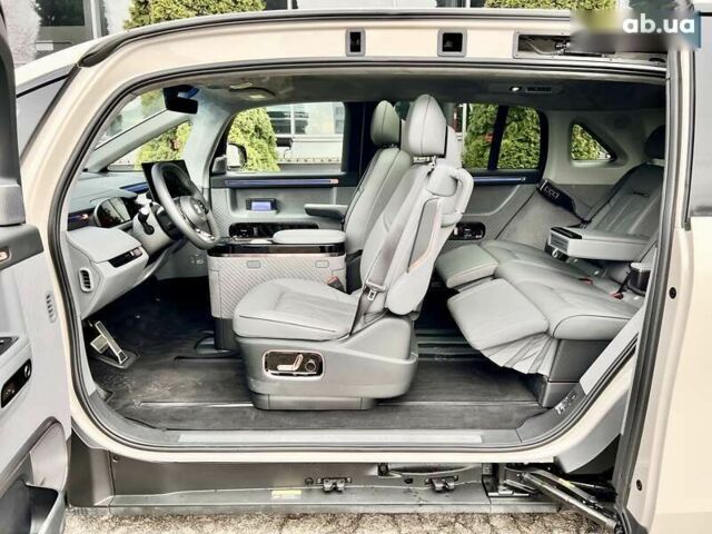 Zeekr Mix, объемом двигателя 0 л и пробегом 3 тыс. км за 46500 $, фото 26 на Automoto.ua