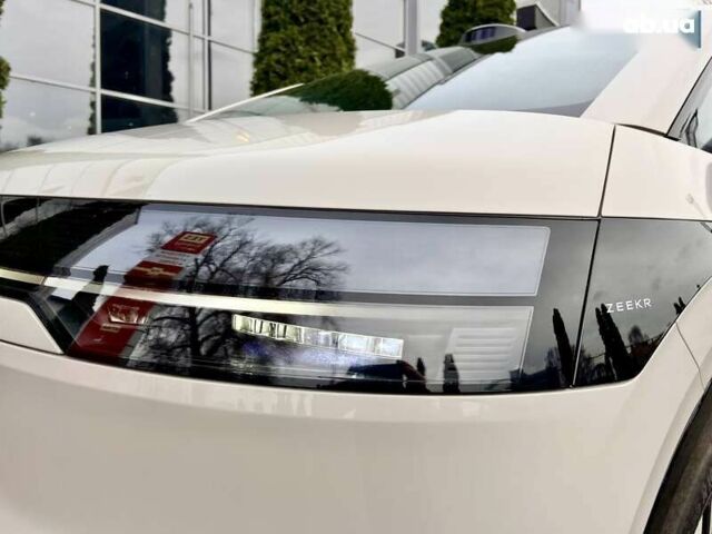 Zeekr Mix, объемом двигателя 0 л и пробегом 3 тыс. км за 46500 $, фото 15 на Automoto.ua