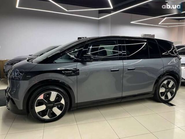 Zeekr Mix, объемом двигателя 0 л и пробегом 1 тыс. км за 45999 $, фото 21 на Automoto.ua