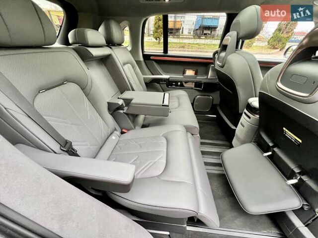 Серый Zeekr Mix, объемом двигателя 0 л и пробегом 3 тыс. км за 46900 $, фото 55 на Automoto.ua