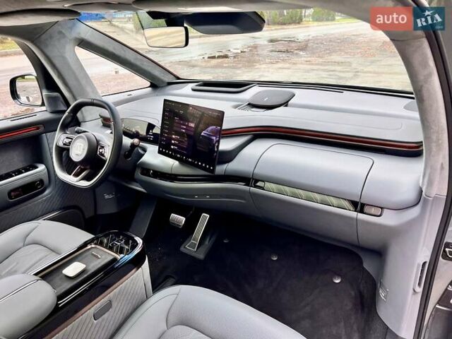 Серый Zeekr Mix, объемом двигателя 0 л и пробегом 3 тыс. км за 46900 $, фото 51 на Automoto.ua