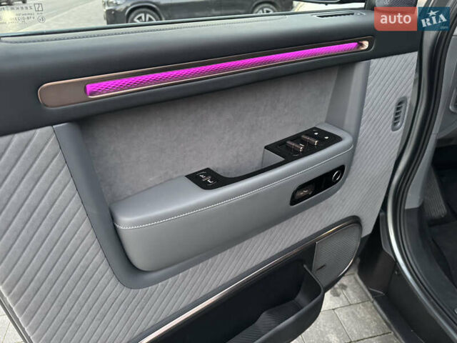 Сірий Zeekr Mix, об'ємом двигуна 0 л та пробігом 1 тис. км за 45999 $, фото 34 на Automoto.ua