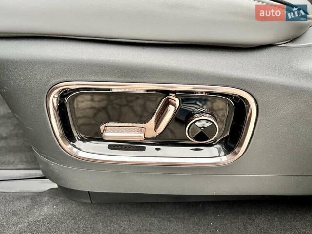 Серый Zeekr Mix, объемом двигателя 0 л и пробегом 3 тыс. км за 46900 $, фото 26 на Automoto.ua