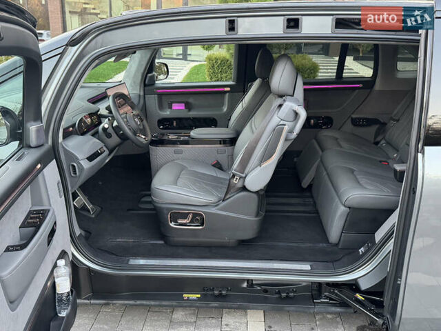 Сірий Zeekr Mix, об'ємом двигуна 0 л та пробігом 1 тис. км за 45999 $, фото 24 на Automoto.ua