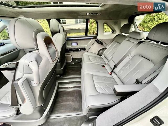 Сірий Zeekr Mix, об'ємом двигуна 0 л та пробігом 3 тис. км за 46500 $, фото 41 на Automoto.ua