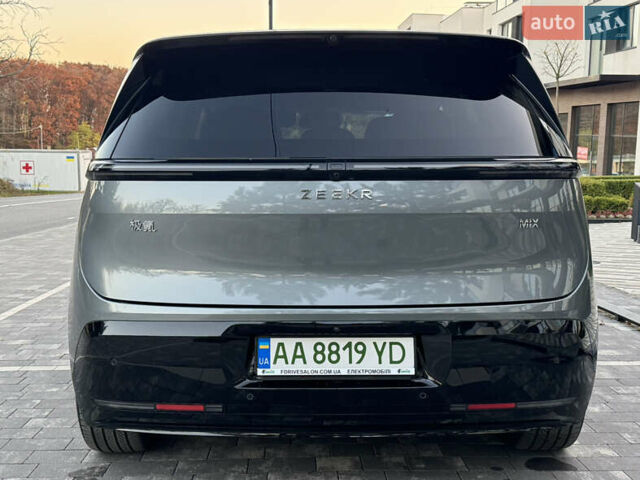 Сірий Zeekr Mix, об'ємом двигуна 0 л та пробігом 1 тис. км за 45999 $, фото 23 на Automoto.ua