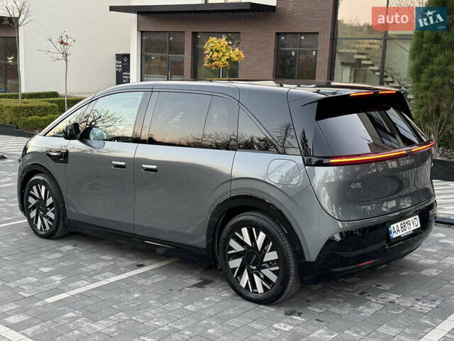 Сірий Zeekr Mix, об'ємом двигуна 0 л та пробігом 1 тис. км за 45999 $, фото 19 на Automoto.ua