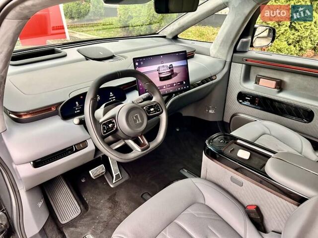 Серый Zeekr Mix, объемом двигателя 0 л и пробегом 3 тыс. км за 46900 $, фото 24 на Automoto.ua