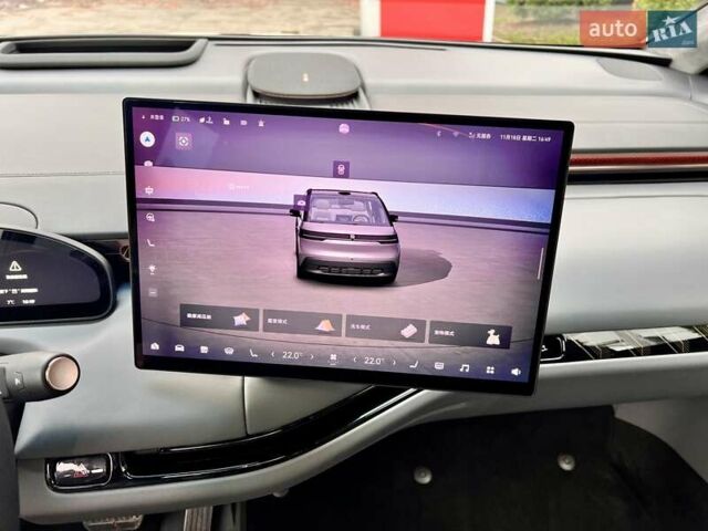 Серый Zeekr Mix, объемом двигателя 0 л и пробегом 3 тыс. км за 46900 $, фото 36 на Automoto.ua