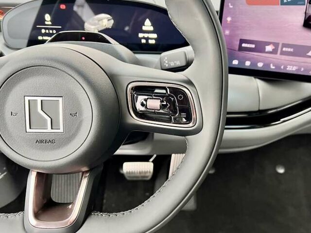 Серый Zeekr Mix, объемом двигателя 0 л и пробегом 3 тыс. км за 46900 $, фото 41 на Automoto.ua