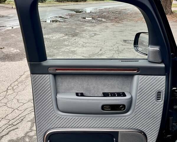 Серый Zeekr Mix, объемом двигателя 0 л и пробегом 3 тыс. км за 46900 $, фото 20 на Automoto.ua