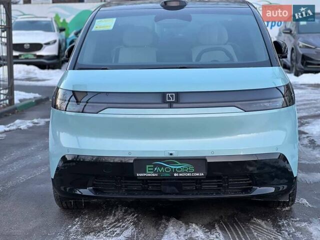 Синий Zeekr Mix, объемом двигателя 0 л и пробегом 1 тыс. км за 41990 $, фото 1 на Automoto.ua