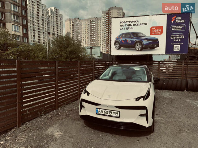 Белый Zeekr X, объемом двигателя 0 л и пробегом 1 тыс. км за 27990 $, фото 12 на Automoto.ua