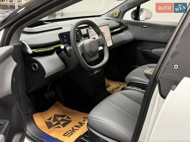 Белый Zeekr X, объемом двигателя 0 л и пробегом 1 тыс. км за 24899 $, фото 9 на Automoto.ua