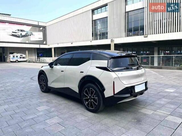 Белый Zeekr X, объемом двигателя 0 л и пробегом 11 тыс. км за 29299 $, фото 1 на Automoto.ua