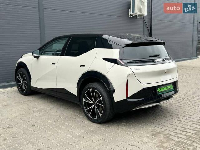 Бежевый Zeekr X, объемом двигателя 0 л и пробегом 31 тыс. км за 22400 $, фото 7 на Automoto.ua