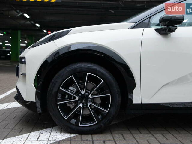 Бежевий Zeekr X, об'ємом двигуна 0 л та пробігом 9 тис. км за 28700 $, фото 12 на Automoto.ua