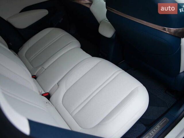 Бежевий Zeekr X, об'ємом двигуна 0 л та пробігом 9 тис. км за 28700 $, фото 28 на Automoto.ua