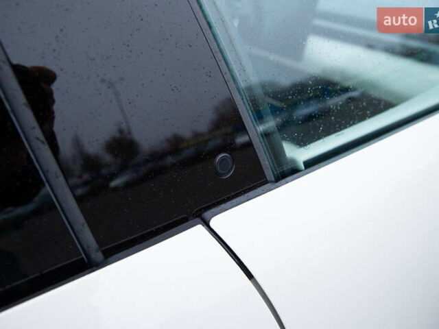 Бежевий Zeekr X, об'ємом двигуна 0 л та пробігом 9 тис. км за 28700 $, фото 4 на Automoto.ua