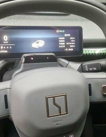 Серый Zeekr X, объемом двигателя 0 л и пробегом 9 тыс. км за 27500 $, фото 1 на Automoto.ua
