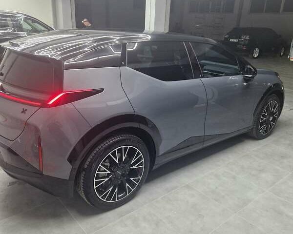 Серый Zeekr X, объемом двигателя 0 л и пробегом 9 тыс. км за 27500 $, фото 4 на Automoto.ua