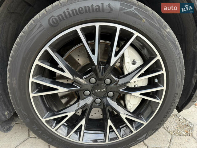 Серый Zeekr X, объемом двигателя 0 л и пробегом 15 тыс. км за 33000 $, фото 10 на Automoto.ua