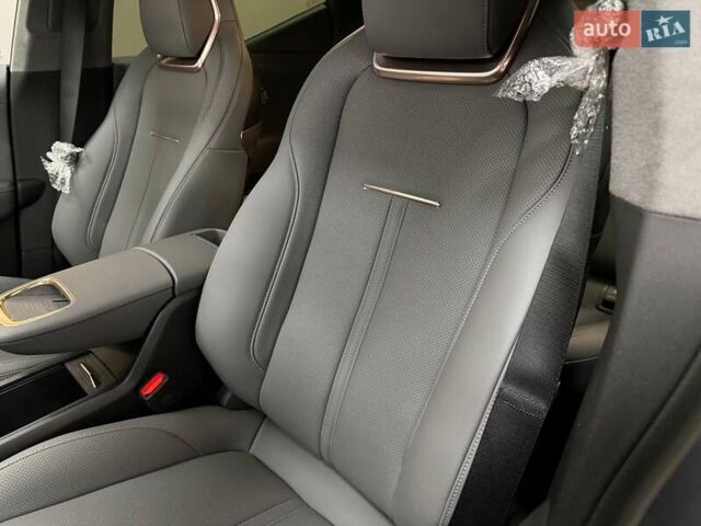 Серый Zeekr X, объемом двигателя 0 л и пробегом 1 тыс. км за 32499 $, фото 14 на Automoto.ua