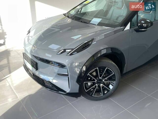 Серый Zeekr X, объемом двигателя 0 л и пробегом 1 тыс. км за 30899 $, фото 2 на Automoto.ua