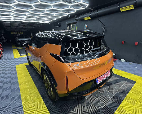 Помаранчевий Zeekr X, об'ємом двигуна 0 л та пробігом 13 тис. км за 28500 $, фото 13 на Automoto.ua