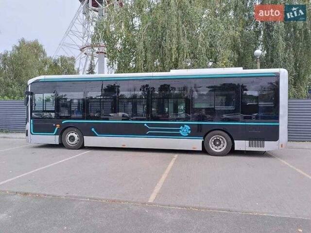 Синий Zhong Tong Caesar, объемом двигателя 0 л и пробегом 1 тыс. км за 285000 $, фото 2 на Automoto.ua