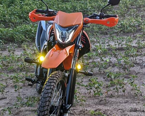 Zonsen ZS250GY-8 2025 в Полтаве на Automoto.ua Оранжевый Zonsen ZS250GY-8, объемом двигателя 0.25 л и пробегом 3 тыс. км за 1600 $, фото 2 на Automoto.ua