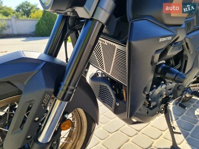 Черный Zontes ZT350-GK, объемом двигателя 0.35 л и пробегом 4 тыс. км за 3900 $, фото 12 на Automoto.ua