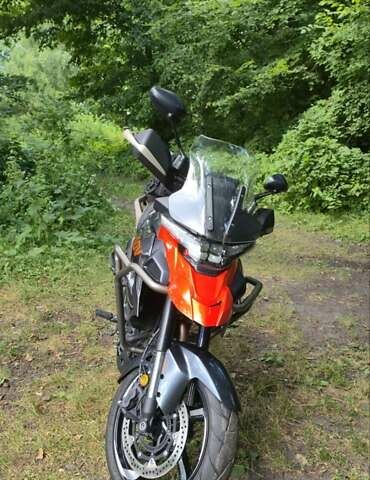 Черный Zontes ZT350-T, объемом двигателя 0.35 л и пробегом 12 тыс. км за 3700 $, фото 10 на Automoto.ua