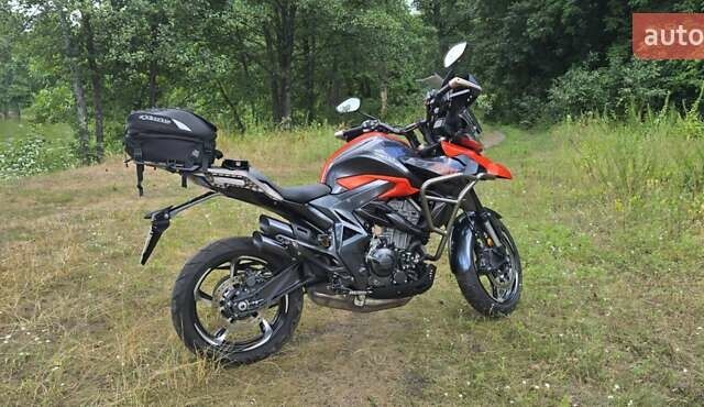 Черный Zontes ZT350-T, объемом двигателя 0.35 л и пробегом 12 тыс. км за 3700 $, фото 8 на Automoto.ua