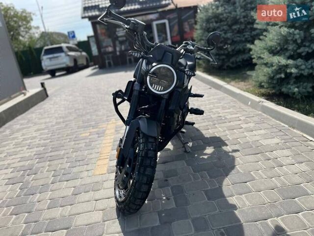Черный Zontes ZT 200 GK, объемом двигателя 0.2 л и пробегом 7 тыс. км за 2150 $, фото 5 на Automoto.ua