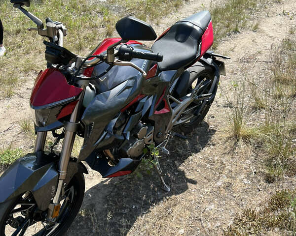 Красный Zontes ZT 310-R1, объемом двигателя 0 л и пробегом 1 тыс. км за 3000 $, фото 1 на Automoto.ua