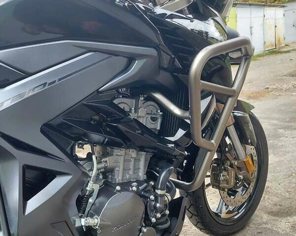Черный Zontes ZT 310-T2, объемом двигателя 0.31 л и пробегом 6 тыс. км за 3500 $, фото 3 на Automoto.ua