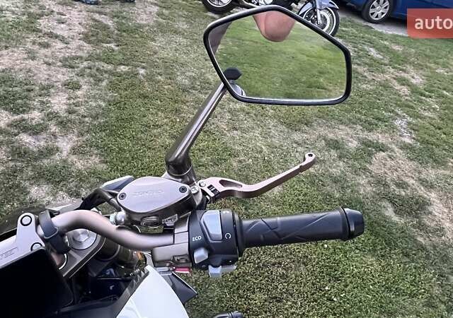 Белый Zontes ZT 310-V, объемом двигателя 0.31 л и пробегом 6 тыс. км за 2800 $, фото 6 на Automoto.ua