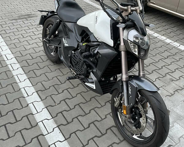 Білий Zontes ZT 310-V, об'ємом двигуна 0.35 л та пробігом 6 тис. км за 3000 $, фото 4 на Automoto.ua