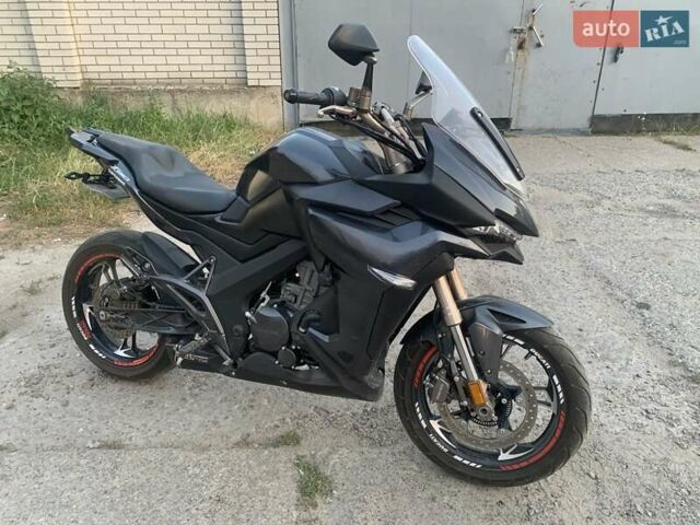 Черный Zontes ZT 310-X2, объемом двигателя 0.31 л и пробегом 23 тыс. км за 2800 $, фото 6 на Automoto.ua