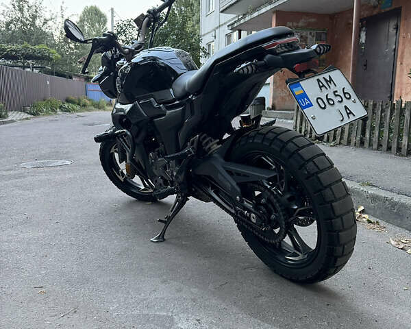 Черный Zontes ZT G155 G1, объемом двигателя 0.15 л и пробегом 11 тыс. км за 2200 $, фото 7 на Automoto.ua